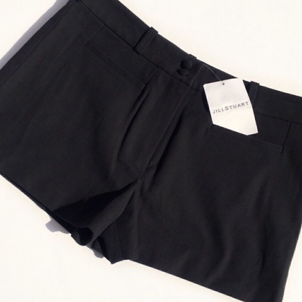 Vintage Deadstock Late 90s / Early 2000s NWT Jill Stuart Black Runway Shorts